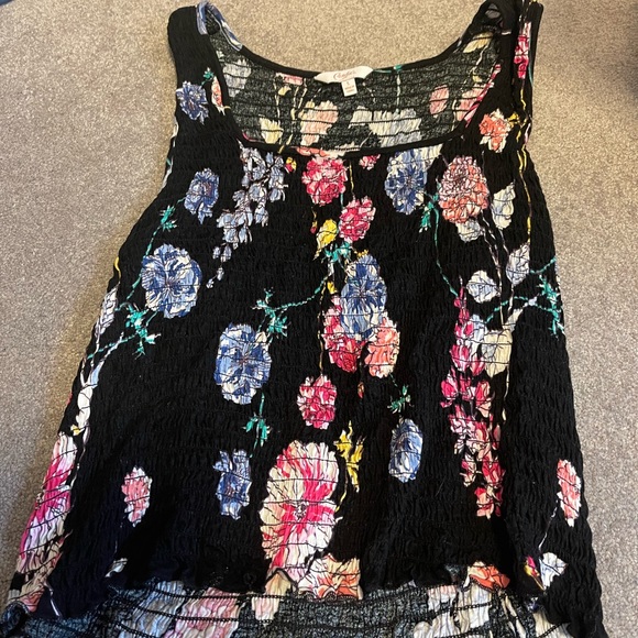 Tops - Black tank top with colorful flowers